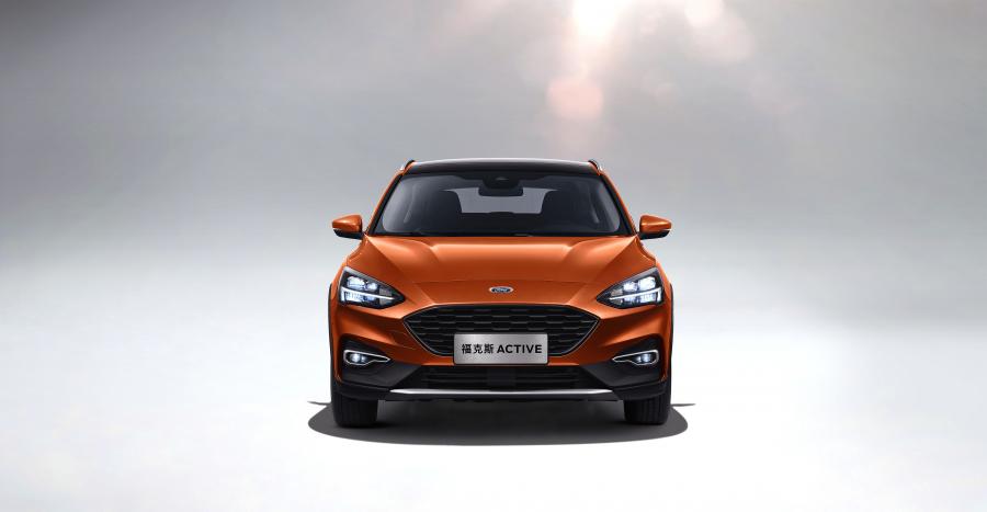  Ford Focus Active 2019 года  (CN) (фото 11 из 14)